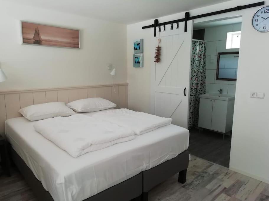 Strandhuisje Daan Dicht Bij Zee En Strand Callantsoog Kültér fotó