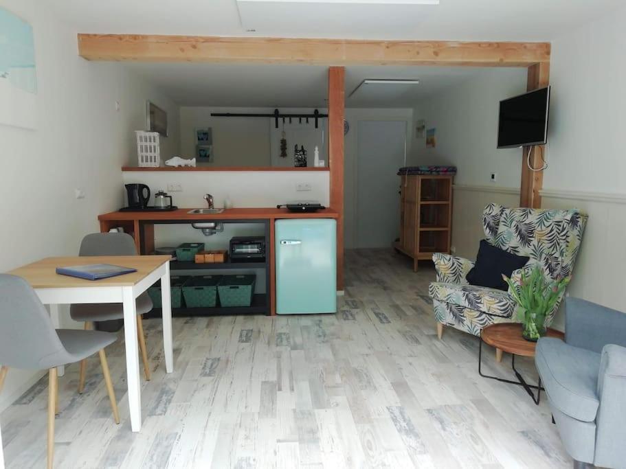 Strandhuisje Daan Dicht Bij Zee En Strand Callantsoog Kültér fotó