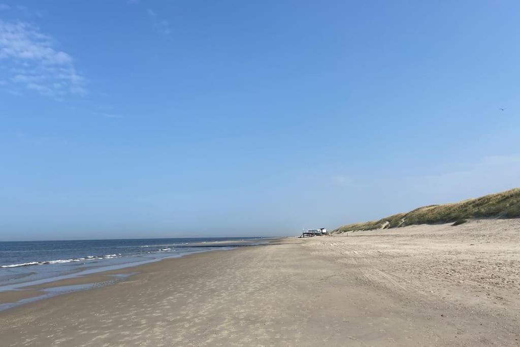 Strandhuisje Daan Dicht Bij Zee En Strand Callantsoog Kültér fotó